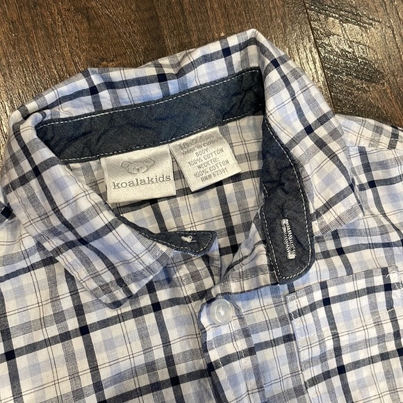 Boys button down - Picture 2 of 3